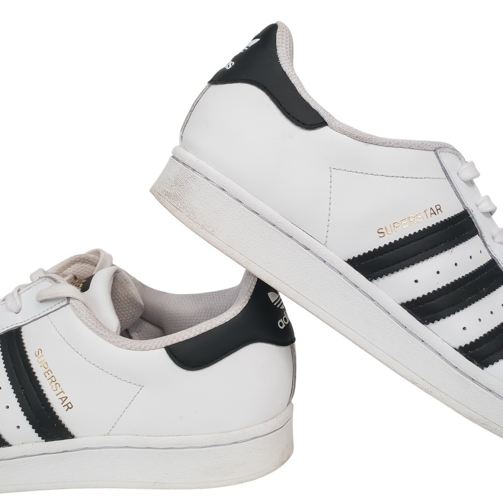 Adidas Superstar Mens 9.5 White Black Gold EG4958 Shell Toe Leather Sneakers